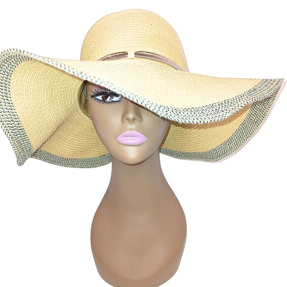 ROYAL GIRLZ CLOSET & BOUTIQUE HAT SALE - Picture 3 of 9